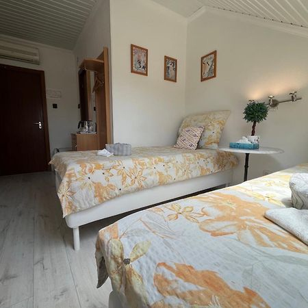 Tang House 唐舍 Hotel Budapest Ngoại thất bức ảnh